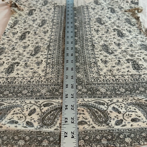 Lucky Brand Black and White Paisley Short Sleeve Top - Picture 5 of 5